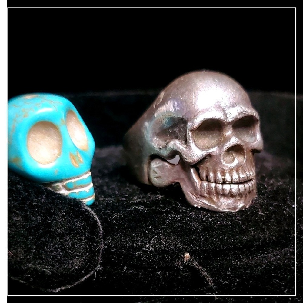 Vintage Silver Skull Ring with Moving Jaw and Turquoise Skull Bead Set Size 9